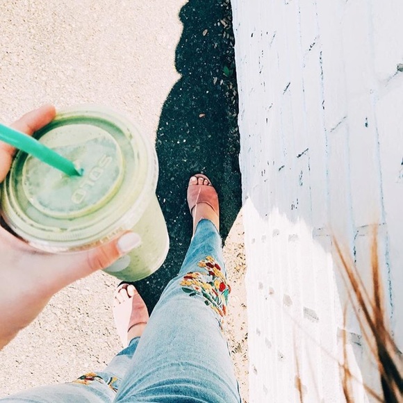 Free People nature embroidered jean - Picture 2 of 8